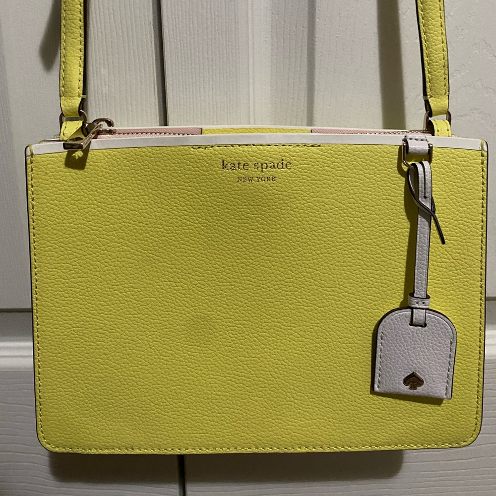 ✨Cute Yellow Kate Spade Crossbody